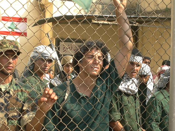 فيديو وصور: افلام مصرية تواجه الاحتلال الاسرائيلي وتدعم القضية الفلسطينية صورة رقم 18