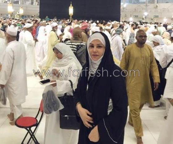 صور الفنانين والفنانات يتوجهون الى السعودية من اجل العمرة والحج صورة رقم 17