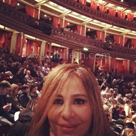 صور سيلفي فشل فيها المشاهير واظهرتهم في اطلالة غريبة او قبيحة صورة رقم 14