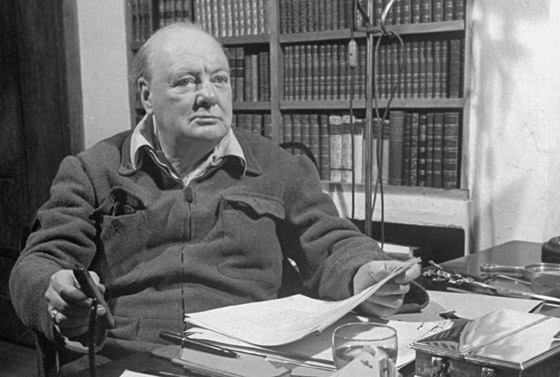عائلة تشرشل تكتشف انه خلف لها ميراثا طائلا.. بعد ان مات مديونا!! صورة رقم 6 عائلة تشرشل تكتشف انه خلف لها ميراثا طائلا.. بعد ان مات مديونا!! صورة رقم 6