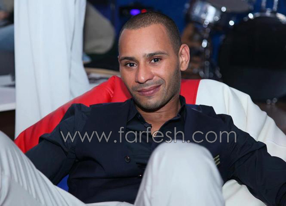  عائلة محمد الريفي تنفي خبر محاولته الانتحار وتبرع حسين الجسمي بشقة له  صورة رقم 4