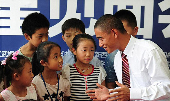  اوباما الصيني أحد افراد عصابة بفيلم بوليسي كوميدي صورة رقم 1