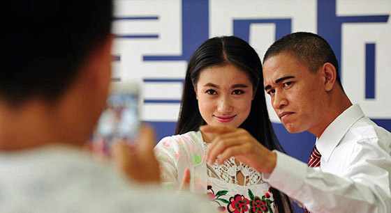  اوباما الصيني أحد افراد عصابة بفيلم بوليسي كوميدي صورة رقم 8