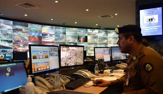 7000 كاميرا بالغة الدقة في مشعر منى لضمان حج آمن وناجح صورة رقم 8