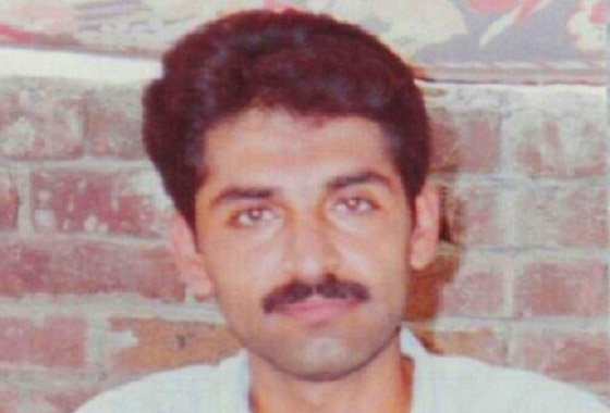 مشلول حيّر السلطات الباكستانية في كيفية اعدامه شنقا وهو على كرسي صورة رقم 2