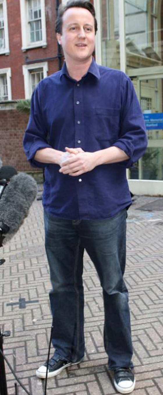 مستقبل كاميرون على كف عفريت.. والسبب فضائح خنزيرية وبشرية ايضا صورة رقم 19