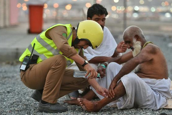 تدافع الحجاج في منى صباح العيد يتسبب بوفاة واصابة المئات منهم صورة رقم 8 تدافع الحجاج في منى صباح العيد يتسبب بوفاة واصابة المئات منهم صورة رقم 8