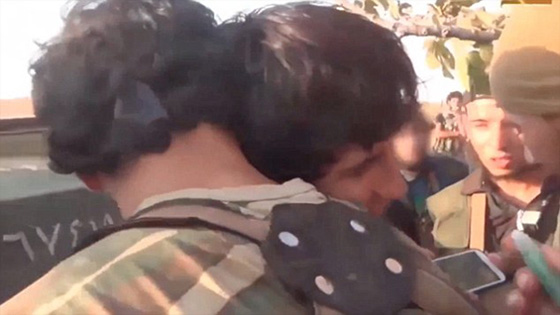 هكذا بكى حفيد الامام البخاري قبل تفجير نفسه ومضيه وحيدا نحو نهايته صورة رقم 4 هكذا بكى حفيد الامام البخاري قبل تفجير نفسه ومضيه وحيدا نحو نهايته صورة رقم 4