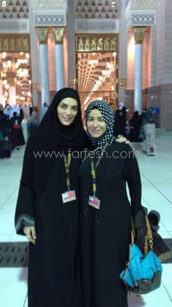  صور الفنانين والفنانات العرب يؤدون فريضة الحج صورة رقم 8