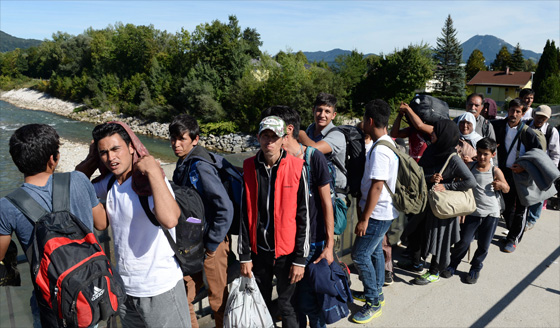 مكرمة المانية.. كل لاجئ سيحظى بـ 670 يورو شهريا صورة رقم 12