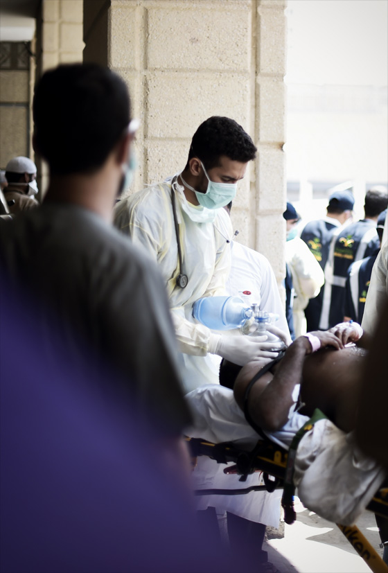 هل وقع حادث التدافع الكارثي في منى بسبب قنبلة غاز؟ صورة رقم 1