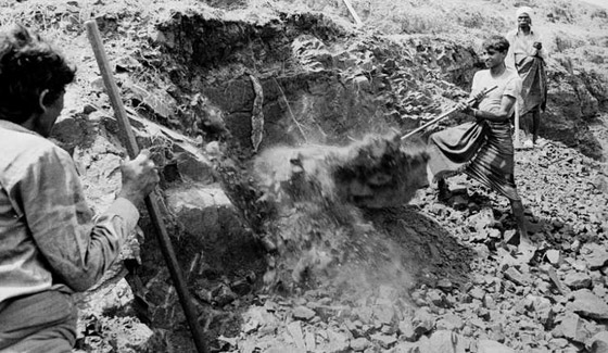 صور الفقر الحقيقي في العالم.. حملة مثيرة حافلة بالاكشن صورة رقم 9