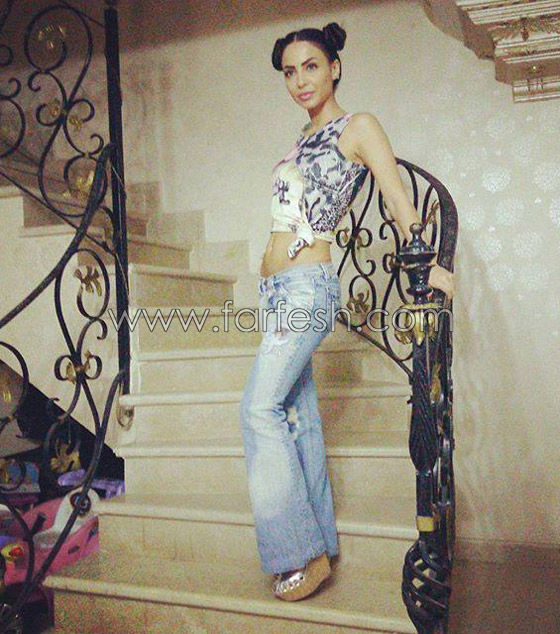 بالصور..دوللى شاهين تفاجئ جمهورها بإطلالتها صورة رقم 6