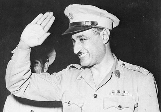 سي اي ايه أطاح بالملك فاروق لكن السحر انقلب على الساحر بصعود عبد الناصر للحكم صورة رقم 2