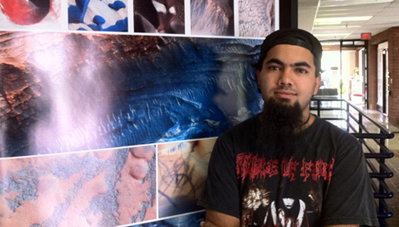 طالب جامعي من النيبال هو مكتشف المياه على القمر قبل 5 سنوات صورة رقم 6 طالب جامعي من النيبال هو مكتشف المياه على القمر قبل 5 سنوات صورة رقم 6