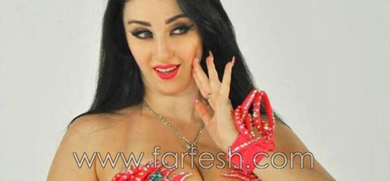 براءة الراقصة صافيناز من تهمة اهانة العلم المصري والاكتفاء بتغريمها 30 الف جنيه صورة رقم 8