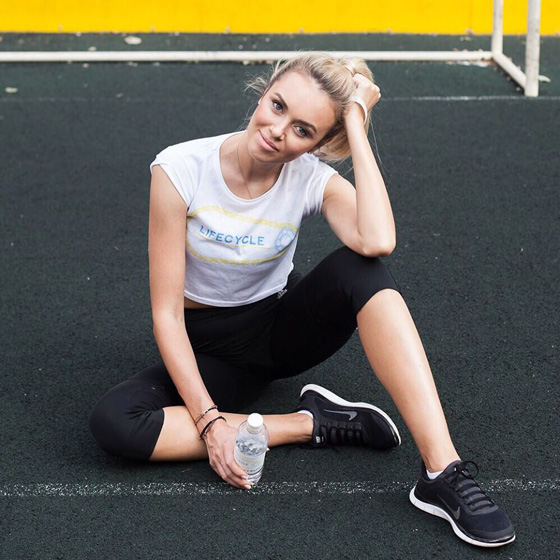 ملكة جمال روسية تدعو بوتين لايجاد مأوى دائم للنمر الاموري صورة رقم 13 ملكة جمال روسية تدعو بوتين لايجاد مأوى دائم للنمر الاموري صورة رقم 13