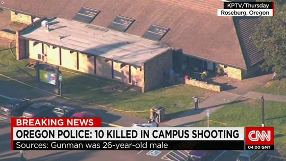 شاب امريكي يهاجم جامعة بولاية اريغون بالسلاح ويقتل 10 اشخاص صورة رقم 12