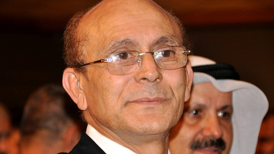  صور مشاهير عرب وعالميين قدموا تبرعات لقضايا عامة انسانية صورة رقم 10