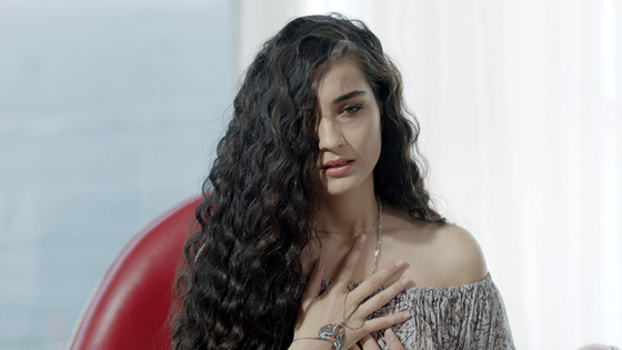  صور مشاهير عرب وعالميين قدموا تبرعات لقضايا عامة انسانية صورة رقم 13