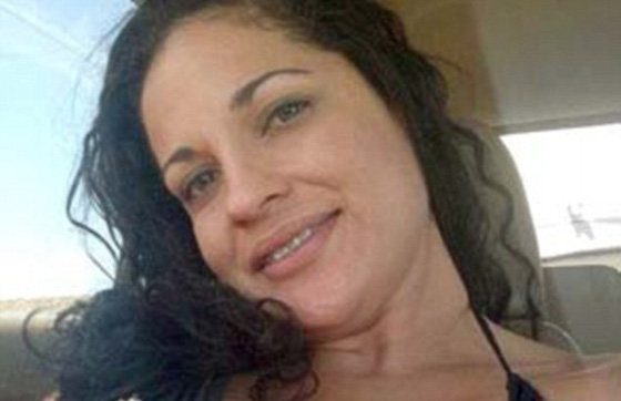 القبض على زعيمة عصابة قتلت 150 شخصا بعدما وشى بها صديقها صورة رقم 2