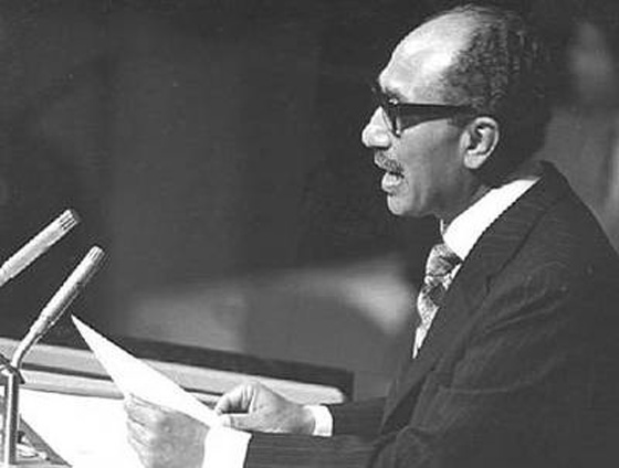 التفاصيل الكاملة لحادث المنصة الذي اغتيل فيه الرئيس انور السادات  صورة رقم 8