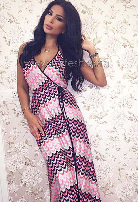 صور الفنانة اللبنانية شيراز بكامل جمالها وجاذبيتها في باريس صورة رقم 15