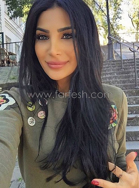 صور الفنانة اللبنانية شيراز بكامل جمالها وجاذبيتها في باريس صورة رقم 1