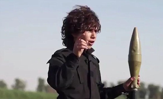 شبل داعشي يخير اوباما بين دفع الجزية وقطع الراس صورة رقم 1 شبل داعشي يخير اوباما بين دفع الجزية وقطع الراس صورة رقم 1