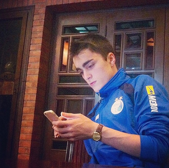 جدل واسع في ايران حول سيلفي حفيد الخميني امام الكعبة صورة رقم 3