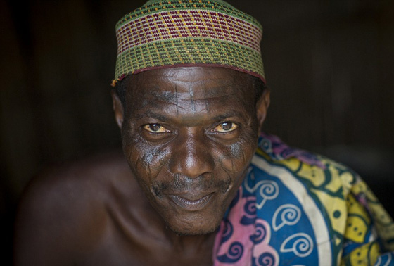 فن الموت.. وشوم تشوّه الأجساد وتطرد الشياطين وتستخدم للتشخيص  صورة رقم 5