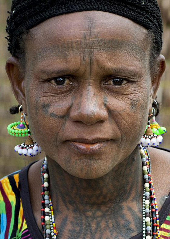 فن الموت.. وشوم تشوّه الأجساد وتطرد الشياطين وتستخدم للتشخيص  صورة رقم 14