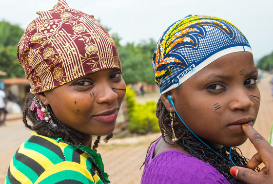 فن الموت.. وشوم تشوّه الأجساد وتطرد الشياطين وتستخدم للتشخيص  صورة رقم 23