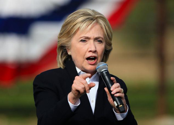 تعمل ولا تعرق.. كلينتون: انا لست بشرا بل انسان آلي! صورة رقم 2