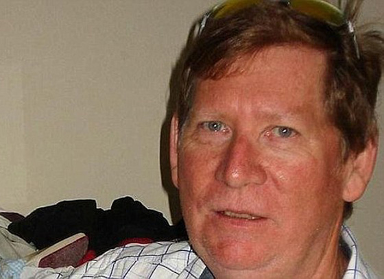 تاه في الصحراء فاعتاش اسبوعا كاملا على أكل النمل صورة رقم 2