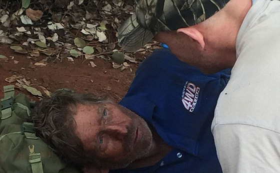 تاه في الصحراء فاعتاش اسبوعا كاملا على أكل النمل صورة رقم 10