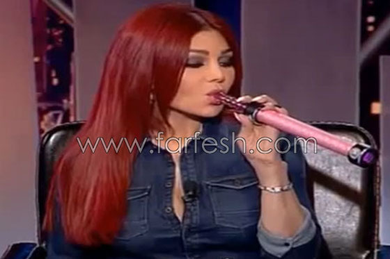 صور فنانين مدخنين رغم تحذير الاطباء: محمد منير، اصالة، هيفا، اليسا، محمد عساف والوسوف صورة رقم 2