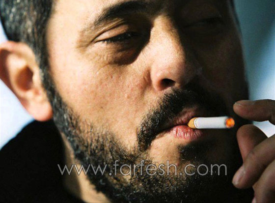 صور فنانين مدخنين رغم تحذير الاطباء: محمد منير، اصالة، هيفا، اليسا، محمد عساف والوسوف صورة رقم 6