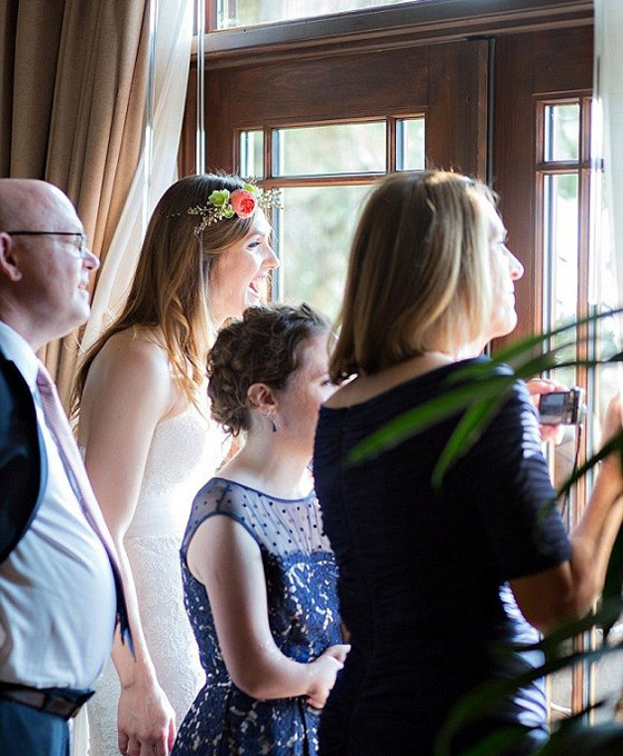 لقاء مصادفة مع اوباما يدخل بهجة مضافة لفرح عروسين صورة رقم 2 لقاء مصادفة مع اوباما يدخل بهجة مضافة لفرح عروسين صورة رقم 2