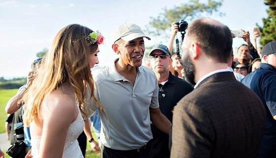 لقاء مصادفة مع اوباما يدخل بهجة مضافة لفرح عروسين صورة رقم 3 لقاء مصادفة مع اوباما يدخل بهجة مضافة لفرح عروسين صورة رقم 3