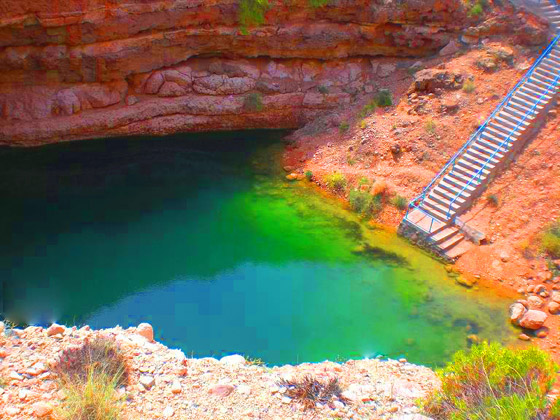 انتبهوا.. ثقوب في الارض تهدد امنكم وامانكم في كل لحظة صورة رقم 8 انتبهوا.. ثقوب في الارض تهدد امنكم وامانكم في كل لحظة صورة رقم 8