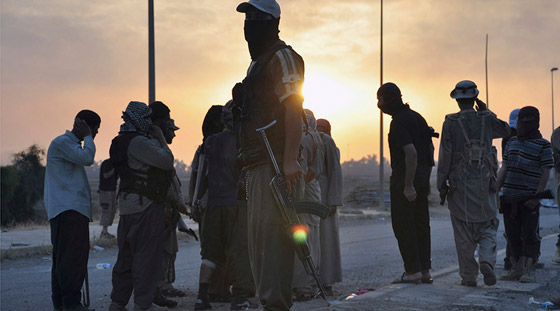 هذا ما يحدث تحت حكم داعش.. مشاهد مريعة من الحياة الفظيعة.. صورة رقم 2