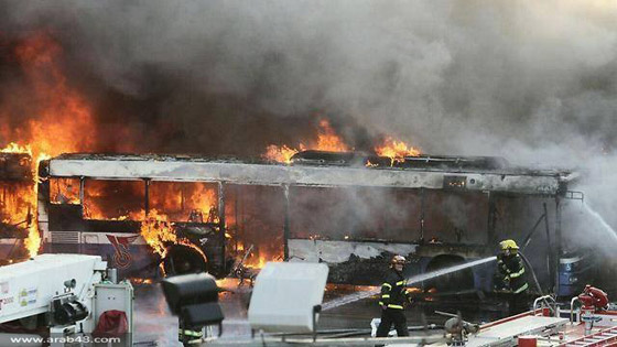 محطة باصات تل ابيب تشتعل.. النار تاتي على 35 حافلة فيها صورة رقم 1