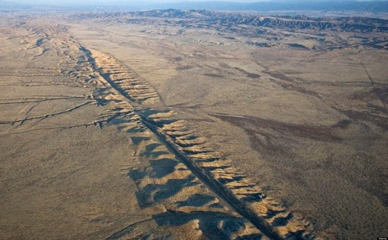 نبوءة قاتلة.:عالم بريطاني يحذر من زلزال مدمر قد يقتل 40 مليونا!! صورة رقم 2 نبوءة قاتلة.:عالم بريطاني يحذر من زلزال مدمر قد يقتل 40 مليونا!! صورة رقم 2