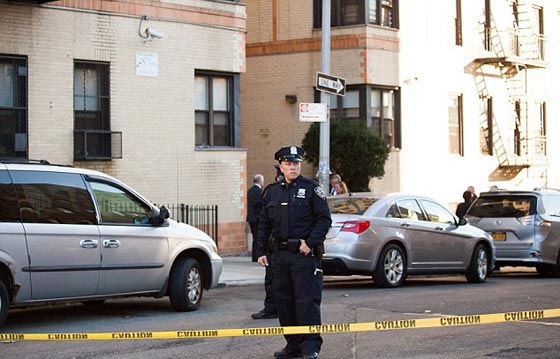 الشيطان دفع امريكية لالقاء طفلتها من الطابق السادس صورة رقم 5 الشيطان دفع امريكية لالقاء طفلتها من الطابق السادس صورة رقم 5