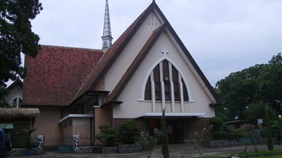 اندونيسيا تغلق عدة كنائس هذا الاسبوع خوفا من اعتداءات طائفية صورة رقم 1