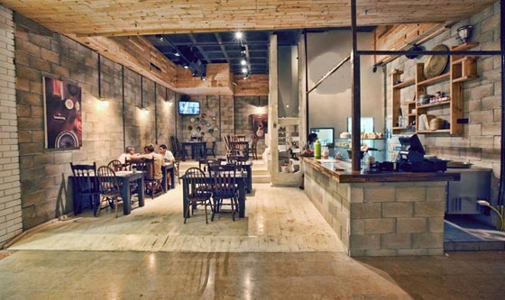 مطعم اسرائيلي.. وجبة مشتركة بين عرب ويهود بتخفيض 50% صورة رقم 2 مطعم اسرائيلي.. وجبة مشتركة بين عرب ويهود بتخفيض 50% صورة رقم 2