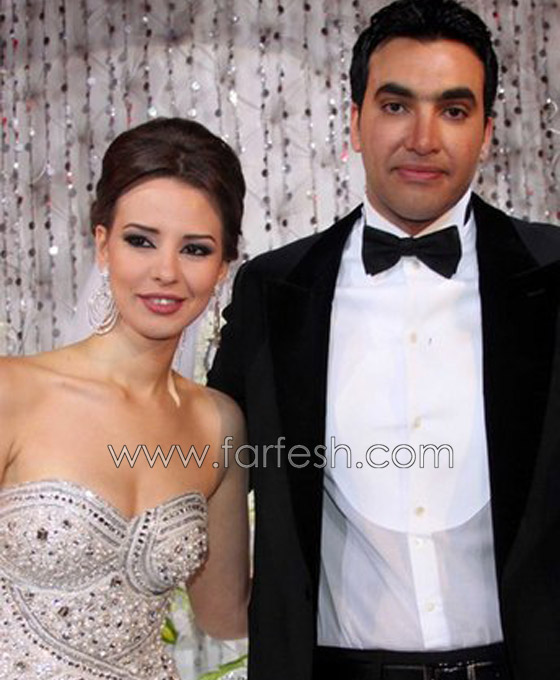 صور فنانات عشن قصص حب تكللت بالزواج وانتهت بطلاق في المحاكم  صورة رقم 2
