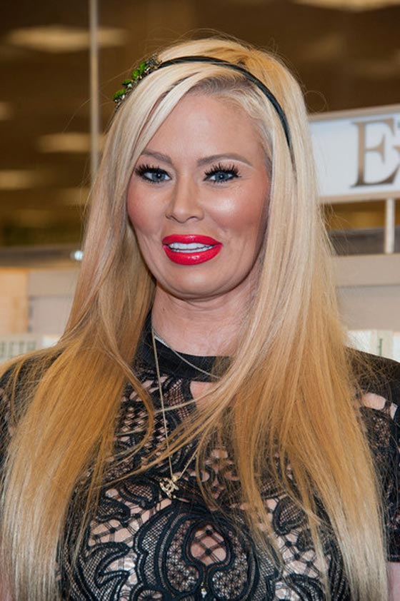 ملكة البورنو تتجند بسلاح الاغراء لتدعم اسرائيل وتكره اوباما وفلسطين صورة رقم 7 ملكة البورنو تتجند بسلاح الاغراء لتدعم اسرائيل وتكره اوباما وفلسطين صورة رقم 7