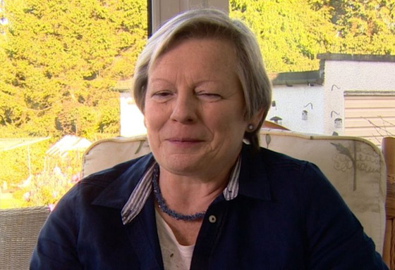 فيديو مثير.. امرأة تشم رائحة مرض باركنسون قبل ظهوره بسنوات! صورة رقم 3